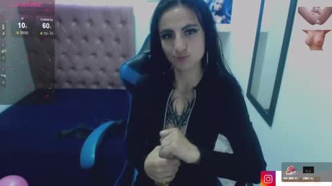 Anniee online show from February 2025 12:33:01 PM