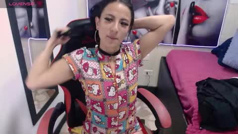 Anniee online show from March 2025 12:39:02 PM