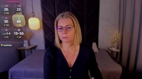 Annie online show from October 2025 05:51:01 AM