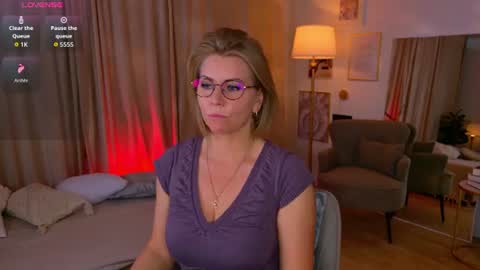 Annie online show from June 2026 08:46:02 AM