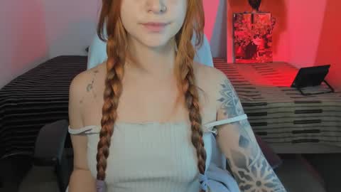 Annie online show from February 2026 01:56:02 AM