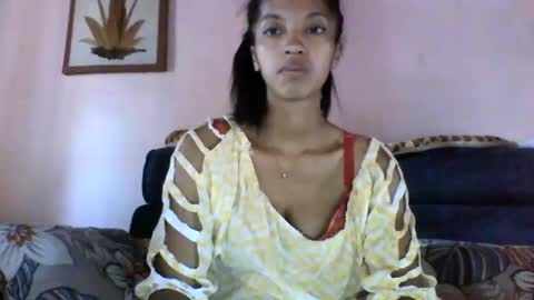 Snapshot of anniesexy1 chatting on December 2025 08:40:02 AM anniesexy1 online show from December 2025 08:40:02 AM