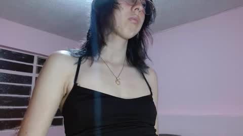 Annie Sparkle online show from October 2025 12:24:02 AM