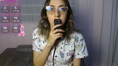 Annie Sparkle online show from December 2025 02:06:02 AM