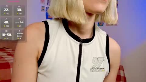 Snapshot of annietinky chatting on September 2025 03:17:02 AM annietinky online show from September 2025 03:17:02 AM