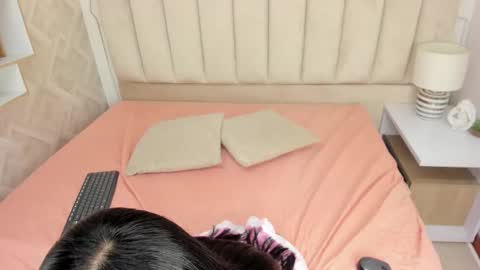 Annie Queen online show from December 2025 03:15:01 AM