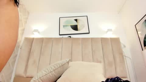 Snapshot of anniie_queen chatting on February 2026 04:09:02 AM Annie Queen online show from February 2026 04:09:02 AM