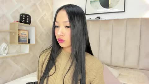 Snapshot of anniie_queen chatting on March 2026 03:12:02 AM Annie Queen online show from March 2026 03:12:02 AM