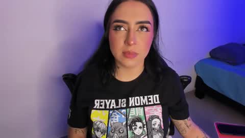 Annika online show from September 2025 04:22:01 AM