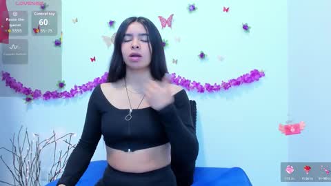 Snapshot of annniie22 chatting on October 2025 10:12:02 AM annie online show from October 2025 10:12:02 AM