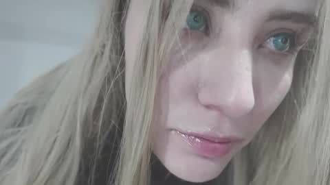 annrousse online show from January 2025 03:23:02 AM