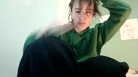 annrousse online show from October 2025 02:22:02 AM