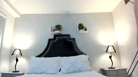 Snapshot of anntoniawood chatting on December 2024 12:51:02 PM Anntonia Woods online show from December 2024 12:51:02 PM