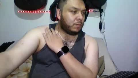 lion kennedy independent model moderator online show from October 2025 03:32:02 AM