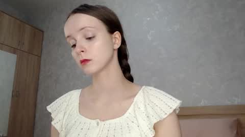 Snapshot of anny_meow chatting on November 2025 12:32:01 AM Ann My current schedule is below online show from November 2025 12:32:01 AM