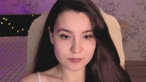 Snapshot of anny_shine chatting on April 2026 12:17:02 PM Annie online show from April 2026 12:17:02 PM