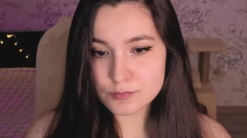 Snapshot of anny_shine chatting on May 2026 12:06:02 AM Annie online show from May 2026 12:06:02 AM