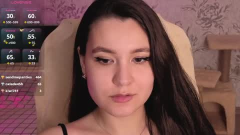Snapshot of anny_shine chatting on May 2026 11:45:02 PM Annie online show from May 2026 11:45:02 PM
