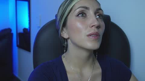 Anny online show from April 2026 11:57:01 AM