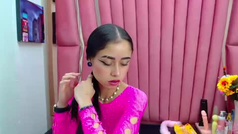 Snapshot of anny_swet chatting on January 2025 12:58:01 PM Anny online show from January 2025 12:58:01 PM