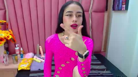 Snapshot of anny_swet chatting on February 2025 12:47:01 PM Anny online show from February 2025 12:47:01 PM