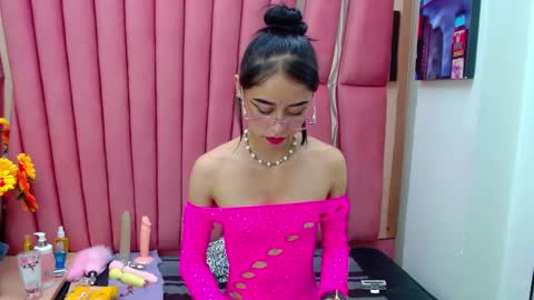 Snapshot of anny_swet chatting on February 2025 03:49:01 PM Anny online show from February 2025 03:49:01 PM