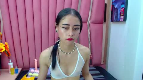 Snapshot of anny_swet chatting on February 2025 01:06:01 PM Anny online show from February 2025 01:06:01 PM