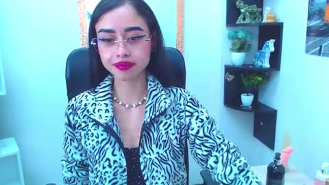 Snapshot of anny_swet chatting on March 2025 03:53:01 PM Anny online show from March 2025 03:53:01 PM
