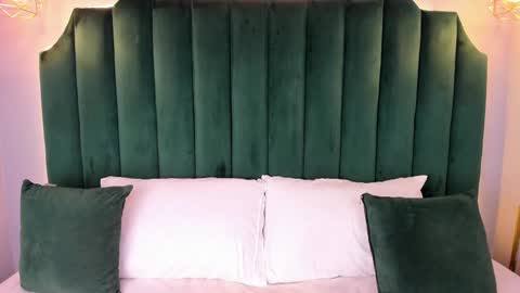 Anny Colson online show from October 2025 04:07:02 AM