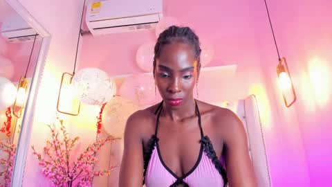 Snapshot of annyfiore chatting on January 2025 07:32:01 AM Anny online show from January 2025 07:32:01 AM