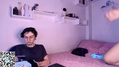 Snapshot of annyharris chatting on October 2025 12:00:02 AM anny harris online show from October 2025 12:00:02 AM