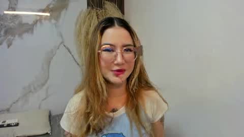 Snapshot of annyhathaway chatting on May 2026 08:50:02 PM Anny online show from May 2026 08:50:02 PM