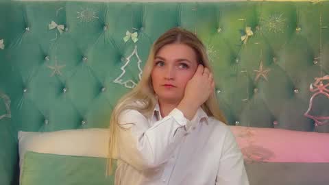 Snapshot of annyraii chatting on December 2025 06:30:02 AM annyraii online show from December 2025 06:30:02 AM