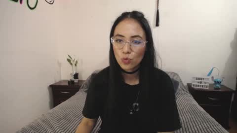 Anny online show from February 2025 12:24:01 AM