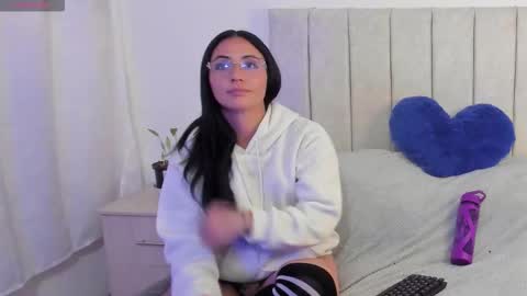 Anny online show from January 2026 11:19:02 PM