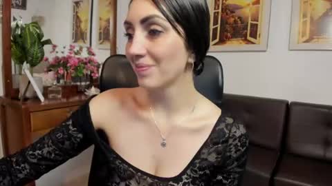 Snapshot of annysweetfs chatting on August 2026 11:46:02 AM Anny online show from August 2026 11:46:02 AM