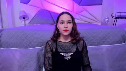 Snapshot of annythomsonn chatting on January 2025 08:36:02 PM AnnyT online show from January 2025 08:36:02 PM