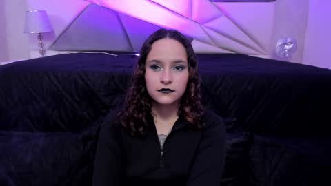 Snapshot of annythomsonn chatting on February 2025 08:51:02 PM AnnyT online show from February 2025 08:51:02 PM