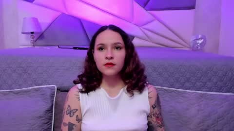 Snapshot of annythomsonn chatting on February 2025 10:51:02 PM AnnyT online show from February 2025 10:51:02 PM