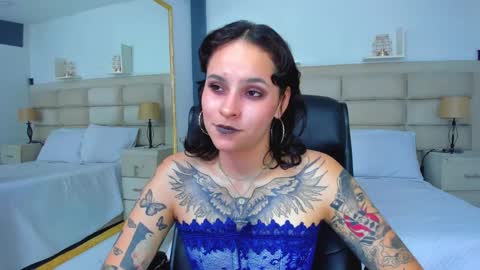 Snapshot of annythomsonn chatting on September 2025 10:54:01 PM AnnyT online show from September 2025 10:54:01 PM