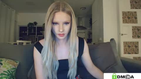 Sexy Ladybug online show from June 2026 09:52:01 AM