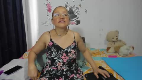 Snapshot of anthonela_mature_ chatting on October 2025 07:01:02 PM anthonela_mature_ online show from October 2025 07:01:02 PM