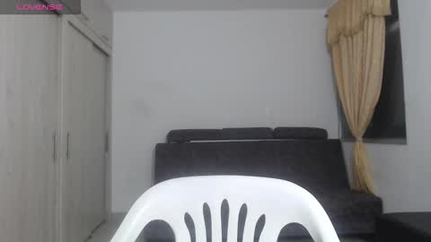 Anthonela Queen online show from November 2025 01:04:01 AM