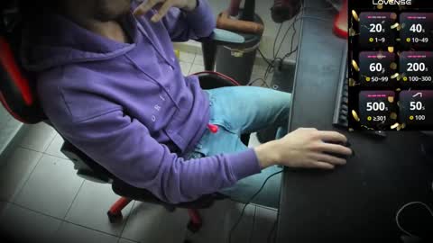 Anthony online show from November 2025 01:15:02 PM