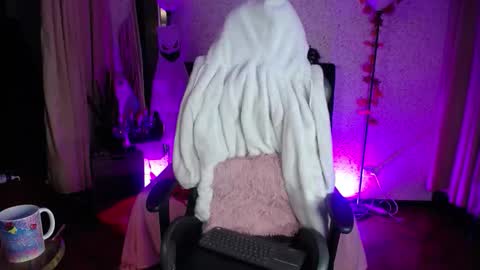 Snapshot of antia_x chatting on October 2025 09:08:02 PM antia_x online show from October 2025 09:08:02 PM