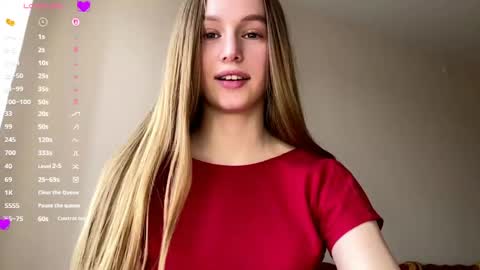 Viktoria online show from April 2026 03:32:01 PM