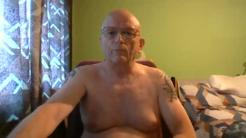 Snapshot of antmatt2025 chatting on June 2026 04:00:01 PM antmatt2025 online show from June 2026 04:00:01 PM