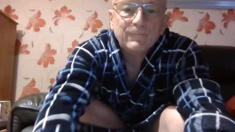 Snapshot of antmatt2025 chatting on June 2026 05:23:02 AM antmatt2025 online show from June 2026 05:23:02 AM