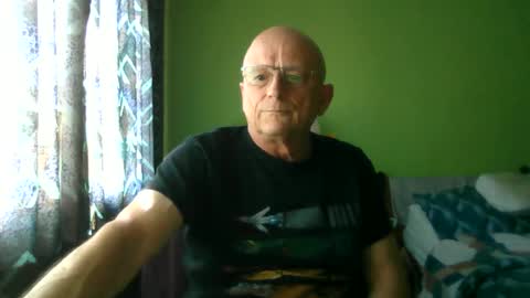 Snapshot of antmatt2025 chatting on July 2026 04:24:01 PM antmatt2025 online show from July 2026 04:24:01 PM