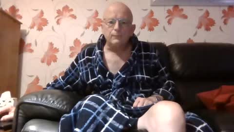 Snapshot of antmatt2025 chatting on July 2026 05:24:01 AM antmatt2025 online show from July 2026 05:24:01 AM